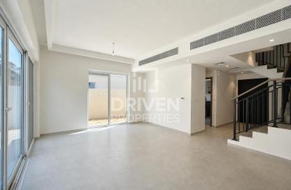 Townhouse - 4 - 4 for sale in Verona - Damac Hills 2 - Dubai