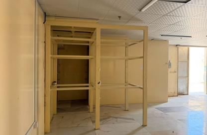 Warehouse - Studio - 1 Bathroom for rent in Al Sajaa S - Al Sajaa - Sharjah