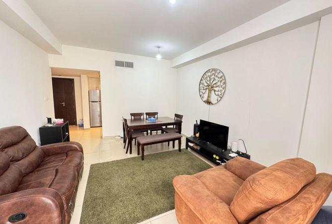 60928389 - Property Image 2