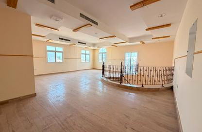 Villa - 6 Bedrooms - 5 Bathrooms for rent in Al Azra - Al Riqqa - Sharjah
