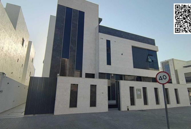 94021999 - Property Image 2