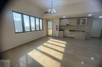 Apartment - Studio - 1 for rent in Solaire 16 - Jumeirah Garden City - Al Satwa - Dubai