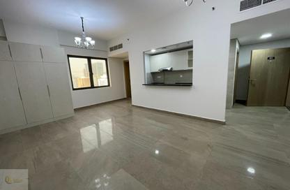 Apartment - Studio - 1 Bathroom for rent in Solaire 16 - Jumeirah Garden City - Al Satwa - Dubai