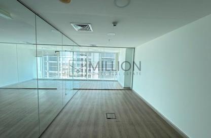 Office Space - Studio - 1 Bathroom for rent in The Burlington - Business Bay - Dubai