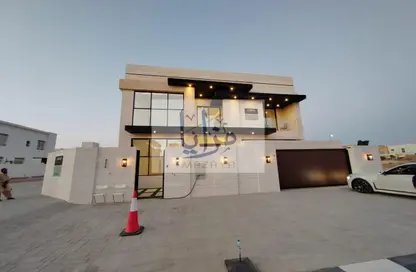 Villa - 5 Bedrooms - 7 Bathrooms for sale in Al Rawda 1 - Al Rawda - Ajman