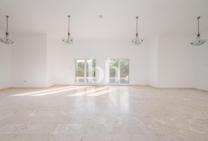 2PFifEV3mrI - صورة العقار 2