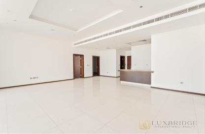 Apartment - 2 Bedrooms - 3 Bathrooms for rent in Ruby - Tiara Residences - Palm Jumeirah - Dubai