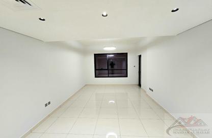 Apartment - 1 Bedroom - 2 Bathrooms for rent in Muwaileh 29 Building - Muwaileh - Sharjah