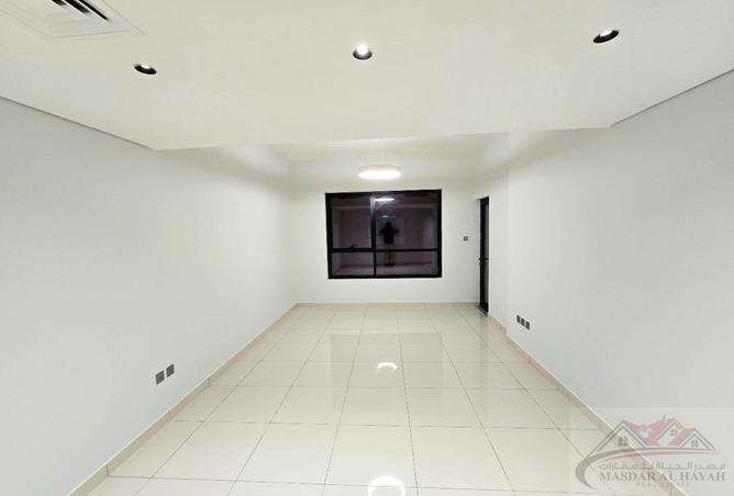 114615393 - Property Image 3