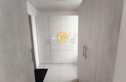 Townhouse - 2 Bedrooms - 4 Bathrooms for rent in Nasma Residence - Al Tai - Sharjah