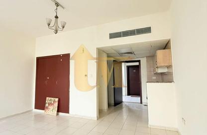 Apartment - Studio - 1 for rent in Building X16 - England Cluster - International City - Dubai