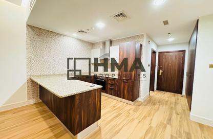 Apartment - Studio - 1 Bathroom for rent in Al Garhoud - Dubai