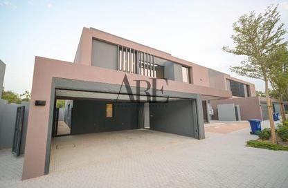 Villa - 5 Bedrooms - 6 Bathrooms for sale in Robinia - Masaar - Tilal City - Sharjah