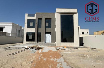 Villa - 4 Bedrooms - 5 Bathrooms for rent in Wadi Alshabak - Dubai