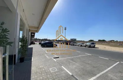 Shop - Studio for rent in Al Zahia - Muwaileh Commercial - Sharjah