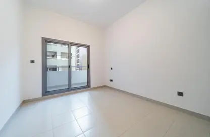 Apartment - 3 Bedrooms - 3 Bathrooms for rent in Al Muraqqabat - Deira - Dubai