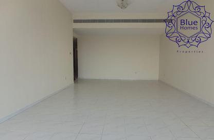 Apartment - 3 Bedrooms - 3 Bathrooms for rent in Sahara Tower - Sheikh Zayed Road - Dubai