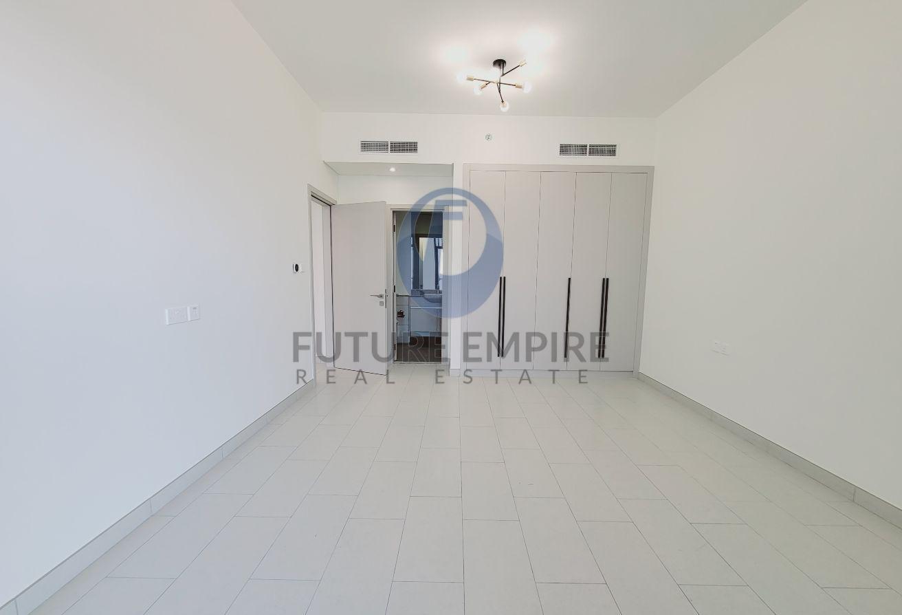 Close To Metro Spacious 1BHK + Store All Amenities photo 10