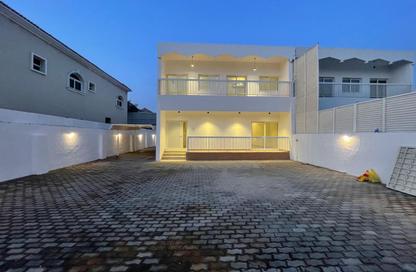 Villa - 4 - 3 for rent in Al Mansoura - Al Sharq - Sharjah Villa - 4 - 3 for rent in Al Mansoura - Al Sharq - Sharjah