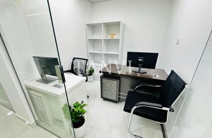 Office Space - Studio - 1 Bathroom for rent in Reem Residency - Al Karama - Dubai