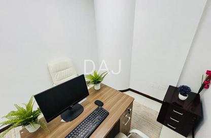 Office Space - Studio - 1 Bathroom for rent in Al Fajer Complex - Oud Metha - Bur Dubai - Dubai