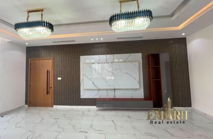Villa - 5 Bedrooms - 7 Bathrooms for rent in Al Yasmeen 1 - Al Yasmeen - Ajman
