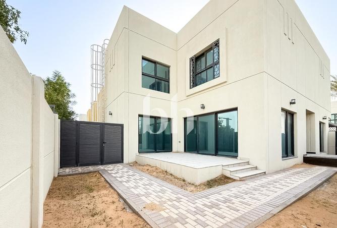 70679001 - Property Main Image