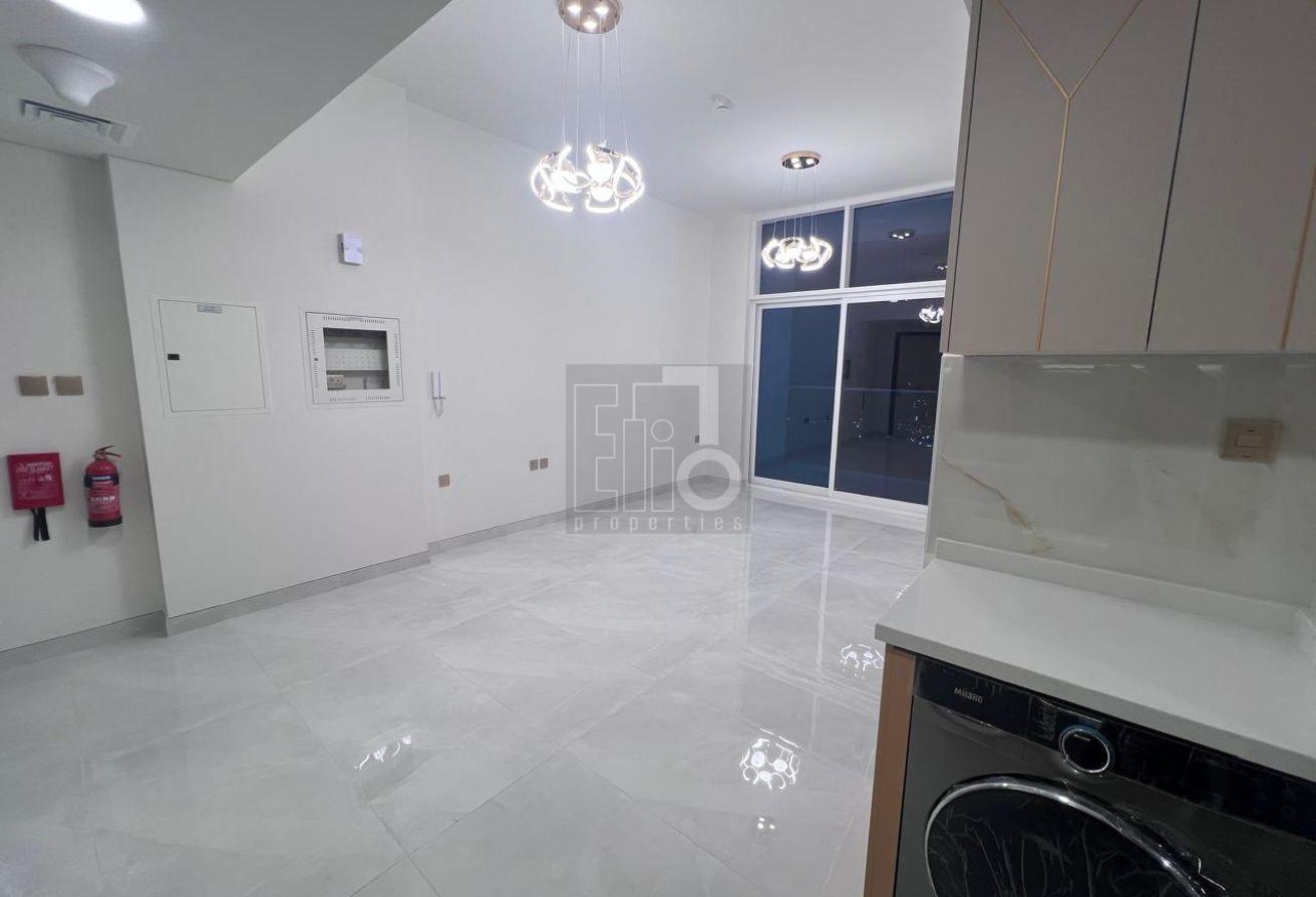 1 BR Apartment in Arjan with Landmark Views photo 18