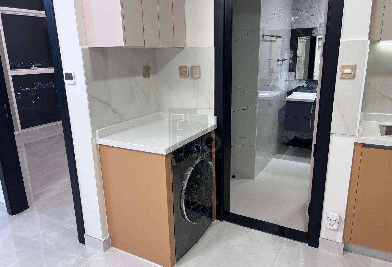 1 BR Apartment in Arjan with Landmark Views photo 8