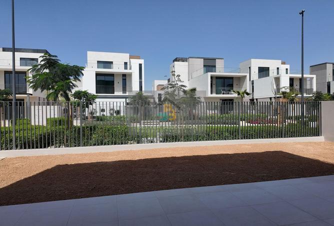 81127985 - Property Image 2