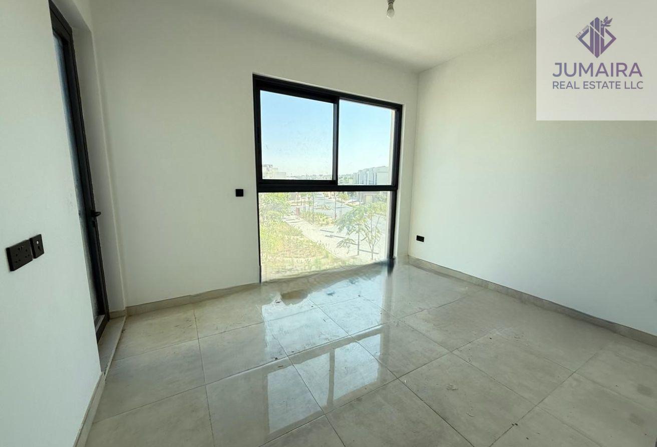 Island Living I Premium 3BR Villa with Pool View