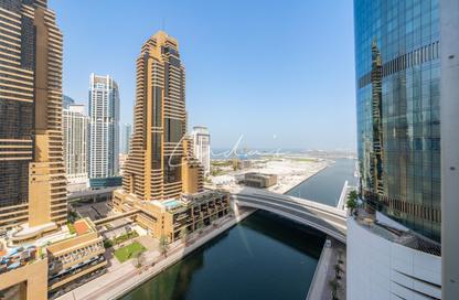 Apartment - 1 - 2 for rent in Cayan Tower - Dubai Marina - Dubai