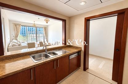 Apartment - 1 - 1 for rent in Standpoint Tower 1 - Standpoint Towers - Downtown Dubai - Dubai