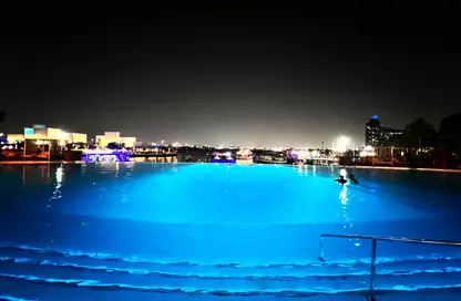 شقة - 2 غرف نوم - 3 حمامات للايجار في بالازيو فيرساتشي - القرية التراثية - دبي