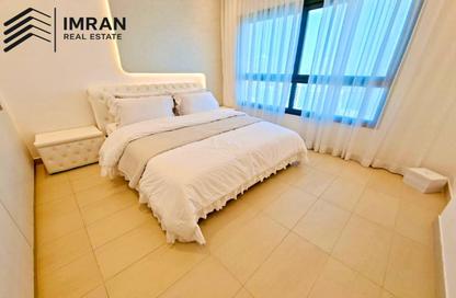 Apartment - 2 Bedrooms - 3 Bathrooms for sale in Al Khan Corniche - Al Khan - Sharjah Apartment - 2 Bedrooms - 3 Bathrooms for sale in Al Khan Corniche - Al Khan - Sharjah