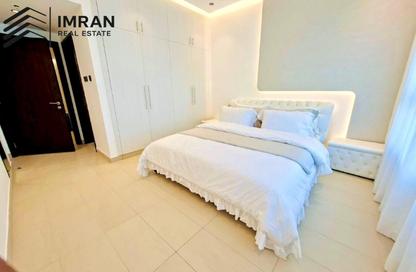 Apartment - 2 Bedrooms - 3 Bathrooms for sale in Al Khan Corniche - Al Khan - Sharjah Apartment - 2 Bedrooms - 3 Bathrooms for sale in Al Khan Corniche - Al Khan - Sharjah