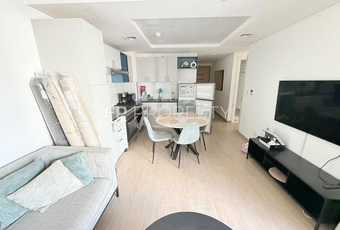 Near To Metro I Fully Furnished I Ready To Move photo 2