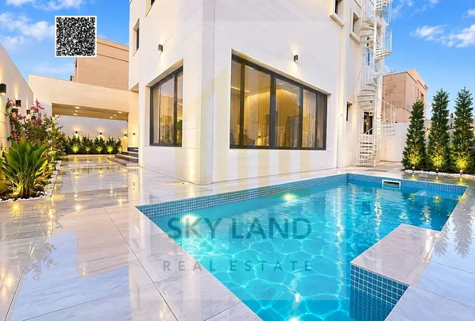 145988587 - Property Image 3