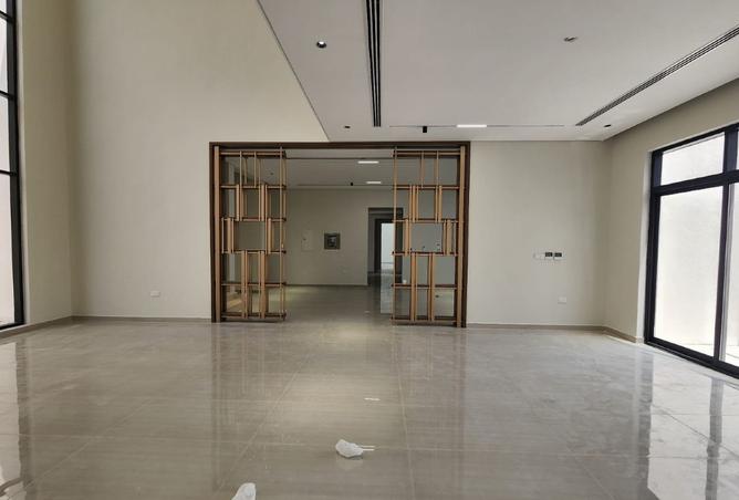 132074375 - Property Image 3