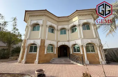 Villa - 4 Bedrooms - 5 Bathrooms for rent in Al Barsha 3 Villas - Al Barsha 3 - Al Barsha - Dubai