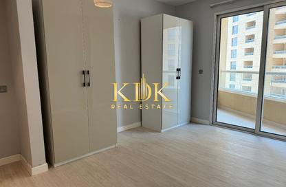 Apartment - Studio - 1 Bathroom for rent in Lakeside Tower B - Lakeside Residence - Dubai Production City (IMPZ) - Dubai