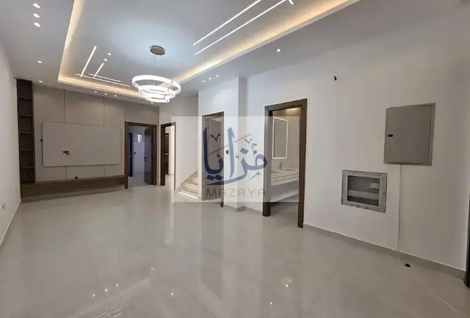 150465160 - Property Image 2