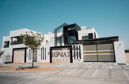 Villa - 5 Bedrooms - 7 Bathrooms for sale in Al Merief - Khalifa City - Abu Dhabi