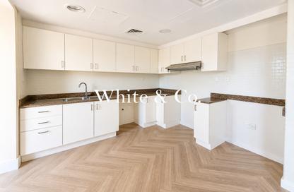 Villa - 3 Bedrooms - 3 Bathrooms for rent in Springs 4 - The Springs - Dubai Villa - 3 Bedrooms - 3 Bathrooms for rent in Springs 4 - The Springs - Dubai