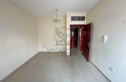 Apartment - 1 - 2 for rent in Al Majaz 2 - Al Majaz - Sharjah