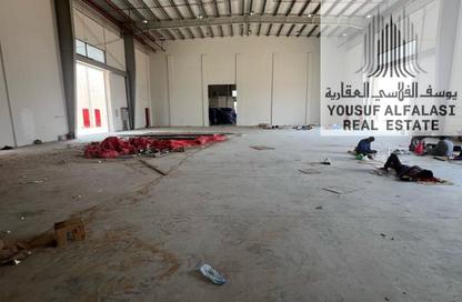 Warehouse - Studio - 2 Bathrooms for rent in Umm Al Thuoob - Umm Al Quwain
