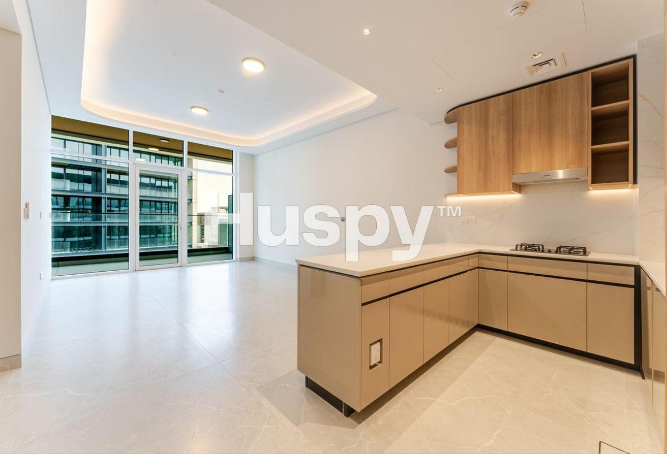 High Floor | Vacant | Community View photo 4