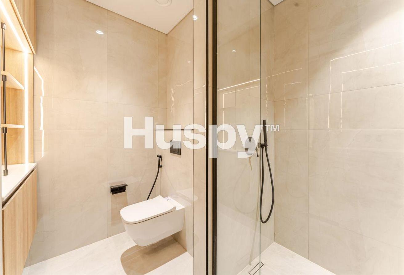 High Floor | Vacant | Community View photo 10