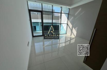 Apartment - 1 Bedroom - 2 Bathrooms for sale in Gulfa Towers - Al Rashidiya 1 - Al Rashidiya - Ajman