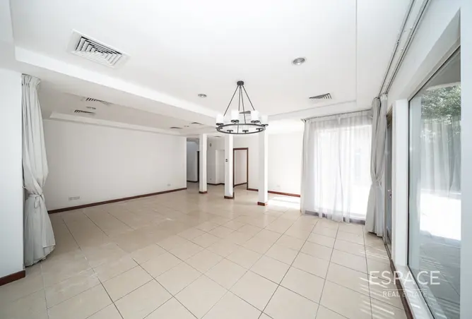155523914 - صورة العقار 3